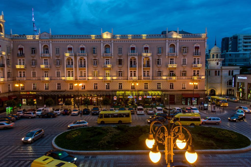 Dat Exx Apartments On Marjanishvili Тбилиси Екстериор снимка