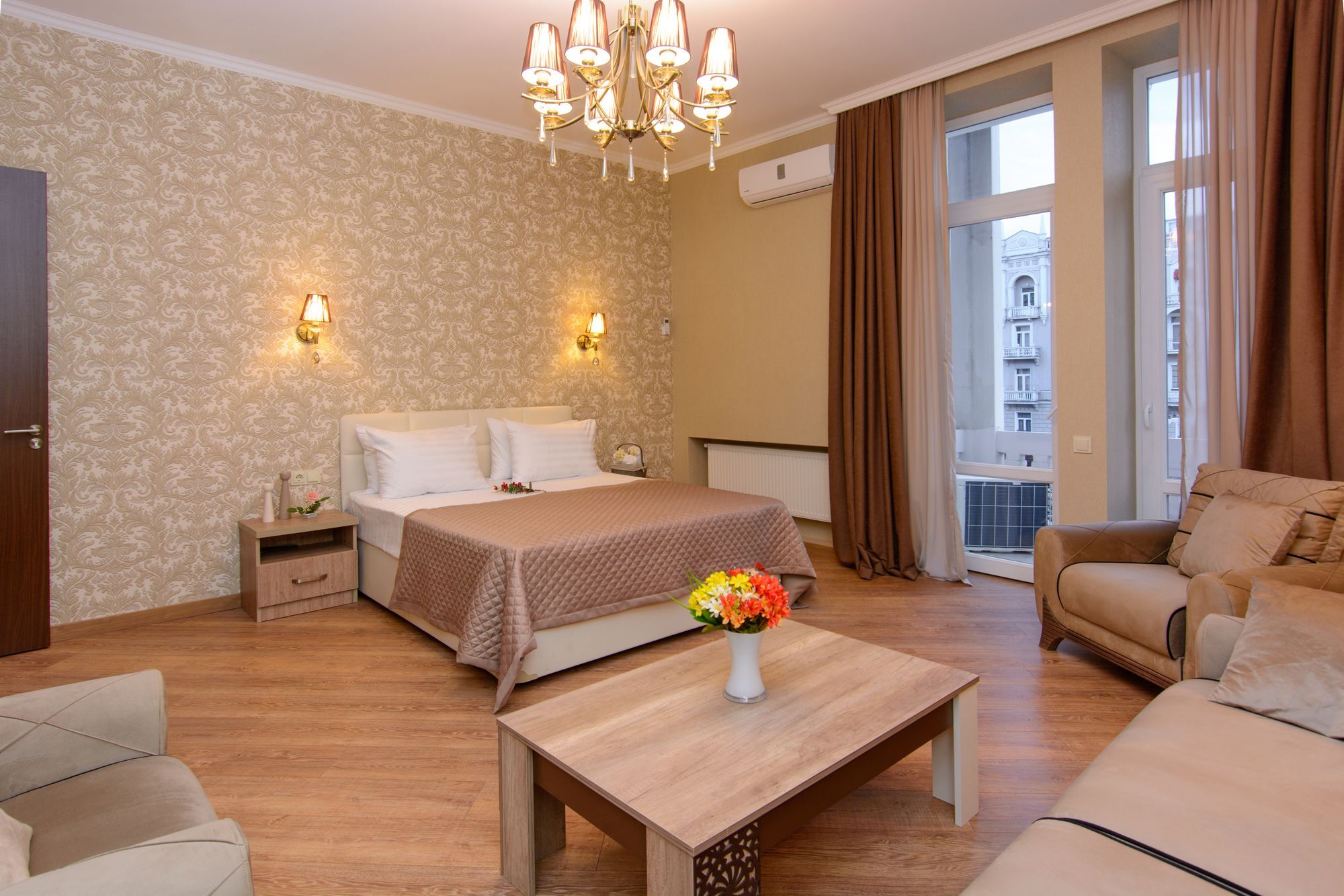 Dat Exx Apartments On Marjanishvili Тбилиси Екстериор снимка
